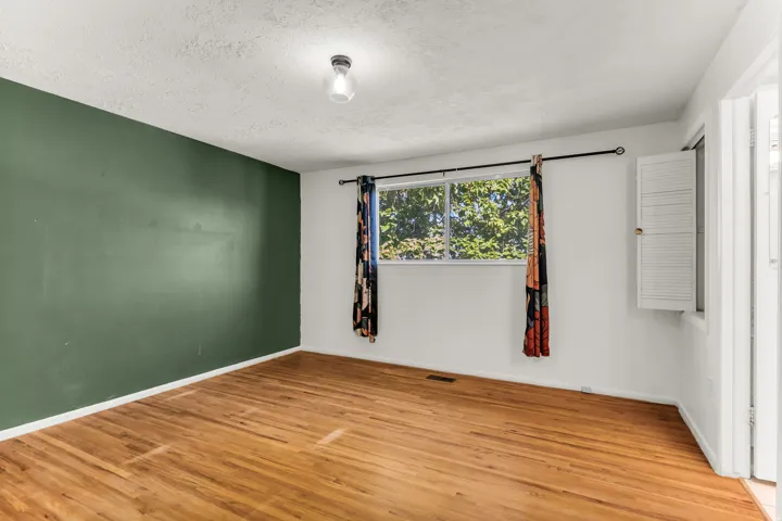 221 Skyline Dr, Tooele, Utah 84074
