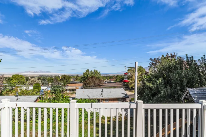 221 Skyline Dr, Tooele, Utah 84074