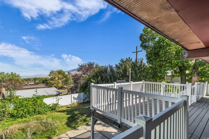 221 Skyline Dr, Tooele, Utah 84074