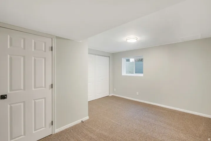 1384 W Countrywood Ln, West Jordan, Utah 84088