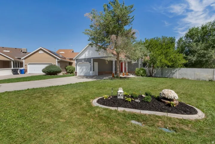1384 W Countrywood Ln, West Jordan, Utah 84088