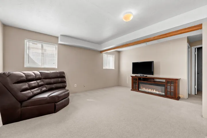 2275 W Pauline Way, West Jordan, Utah 84088