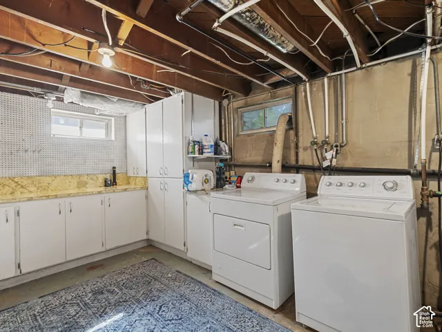 Basement Laundry room