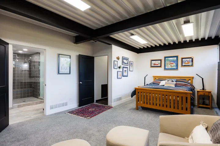 1104 S Mercedes Way, Salt Lake City, Utah 84108