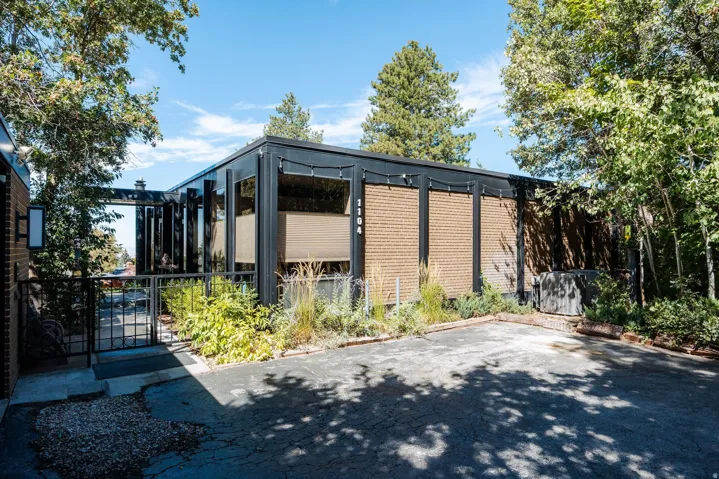 1104 S Mercedes Way, Salt Lake City, Utah 84108