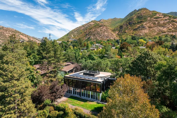 1104 S Mercedes Way, Salt Lake City, Utah 84108