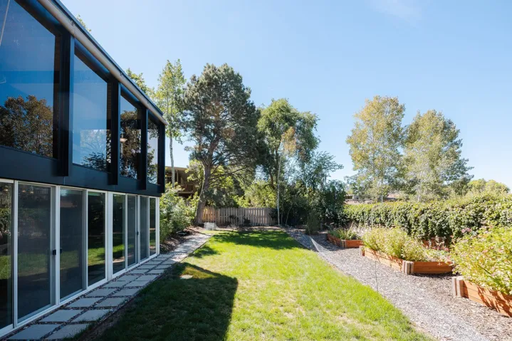 1104 S Mercedes Way, Salt Lake City, Utah 84108