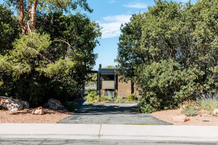 1104 S Mercedes Way, Salt Lake City, Utah 84108