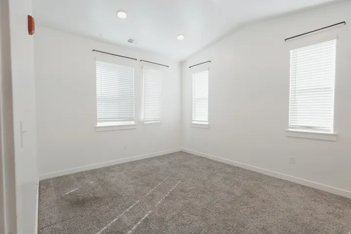 462 W 40 S #k302, Providence, Utah 84332