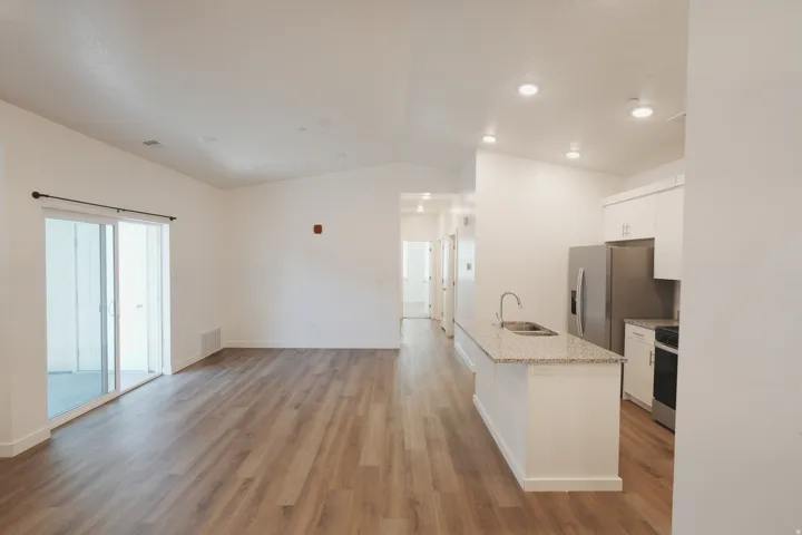 462 W 40 S #k302, Providence, Utah 84332