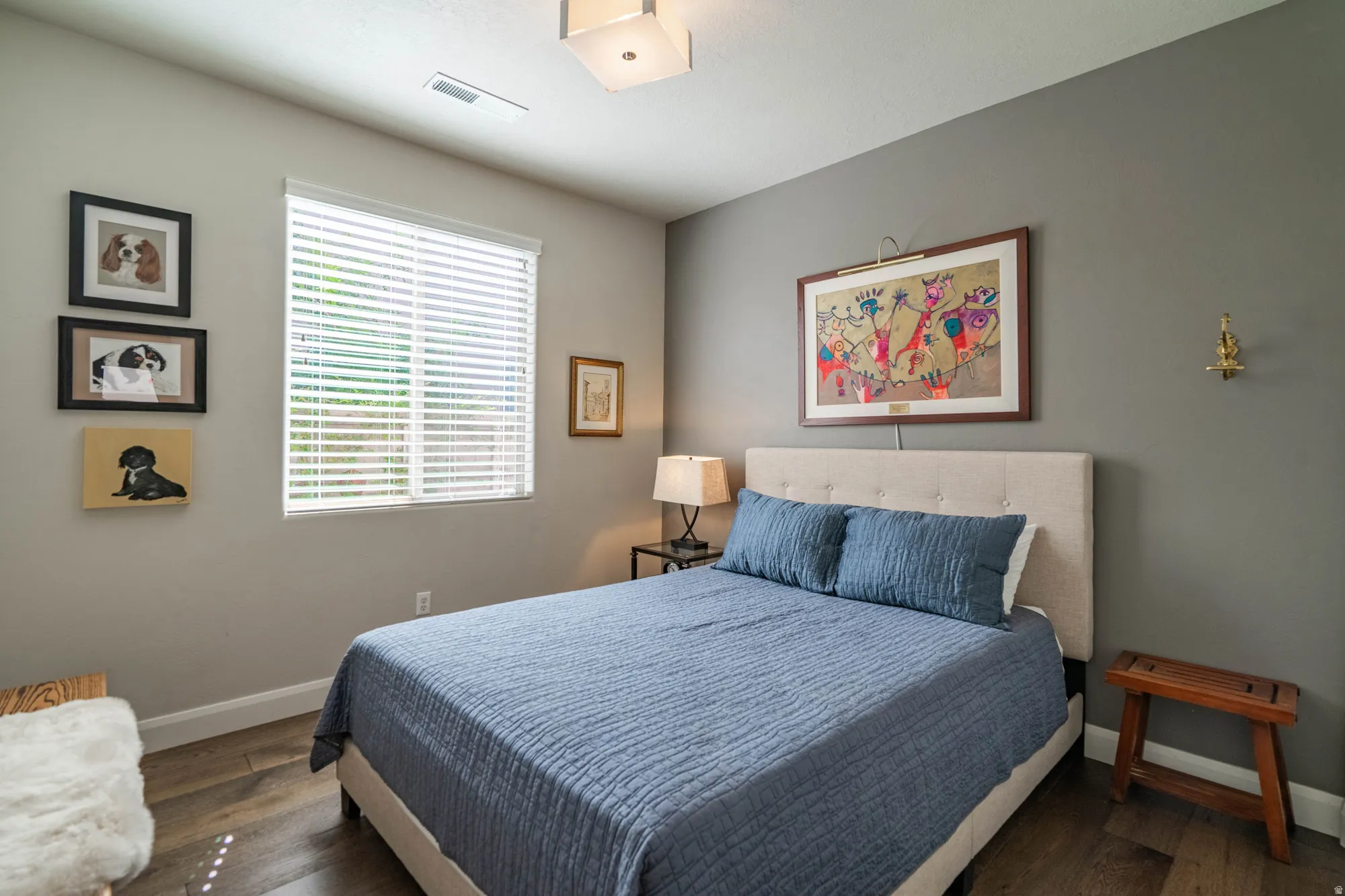 Wood-finish flooring with a neutral wall palette