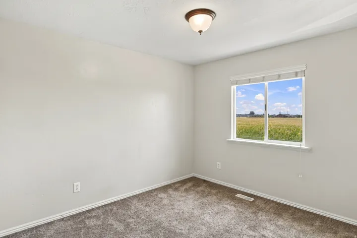 464 N 950 W, Springville, Utah 84663