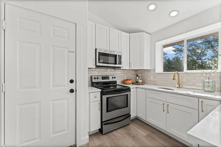 12202 Jonathan View Ln, Draper, Utah 84020