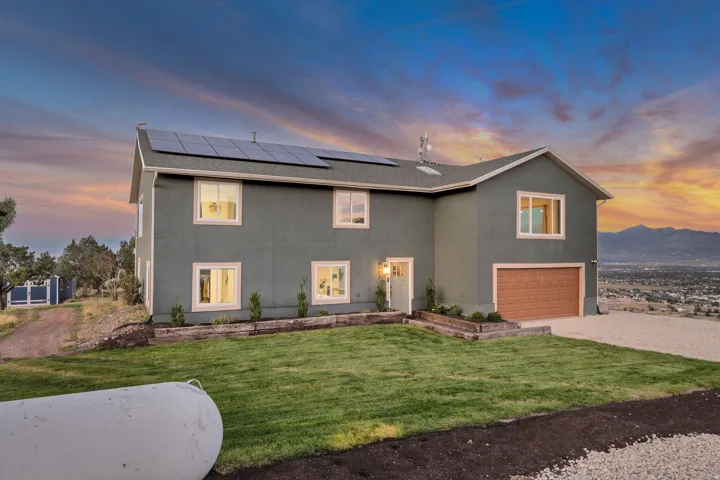 8082 W Hi Country Rd, Herriman, Utah 84096