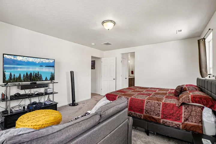 746 W Gladiolus Cir, Saratoga Springs, Utah 84045