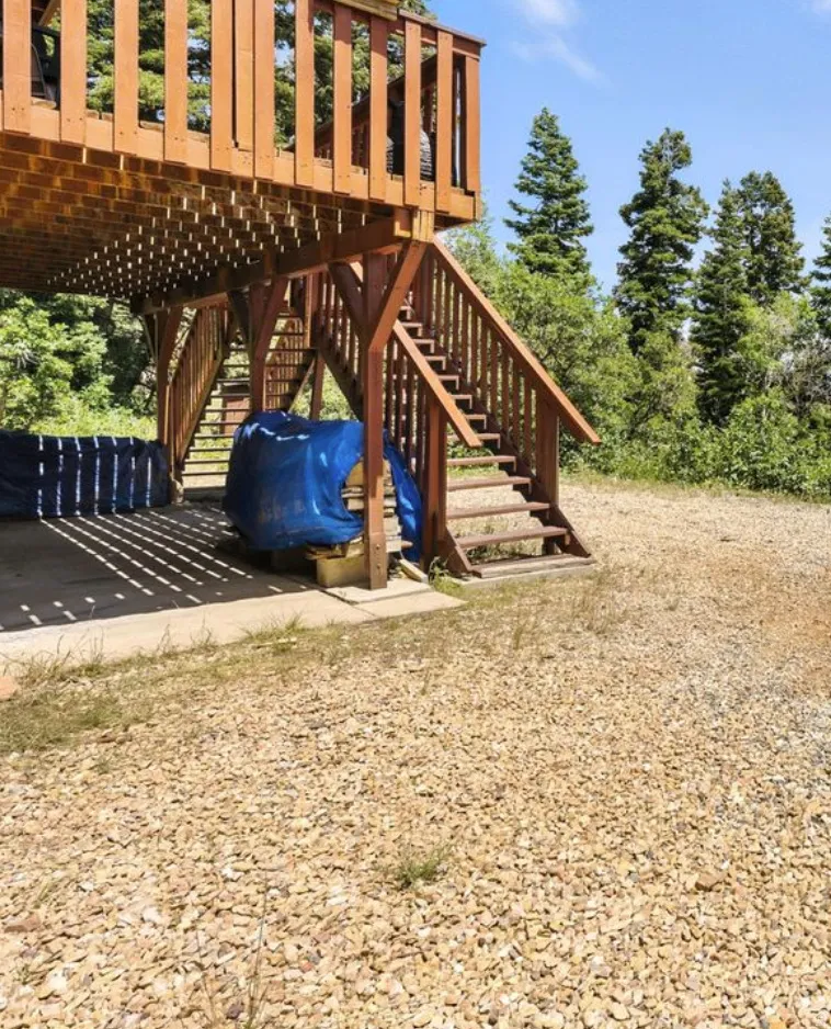 Wood-finish deck with integrated staircase