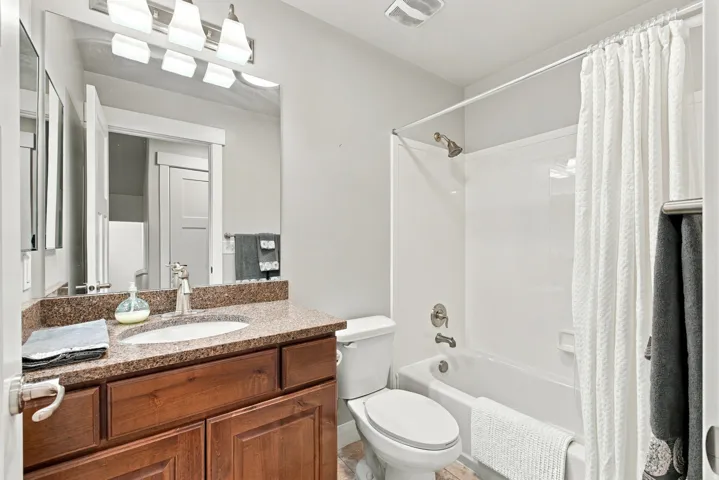 793 W 130 S #d, Pleasant Grove, Utah 84062