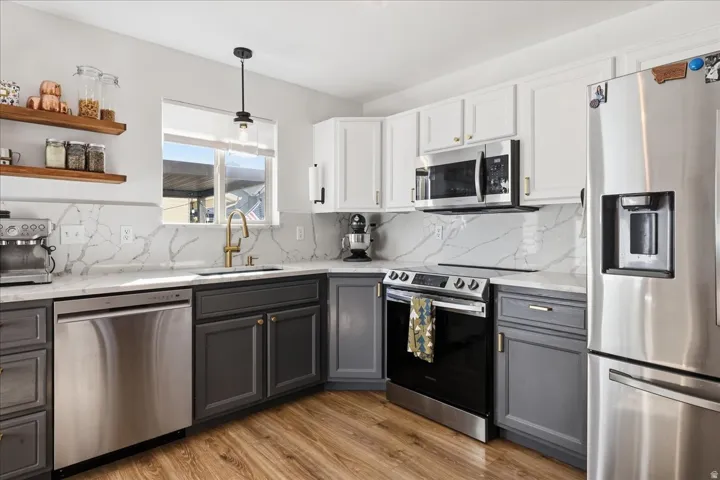 7458 S 1550 E, South Weber, Utah 84405