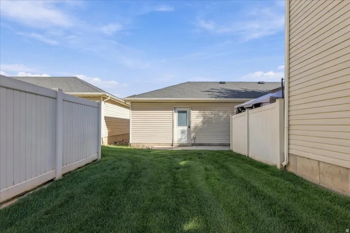 7458 S 1550 E, South Weber, Utah 84405