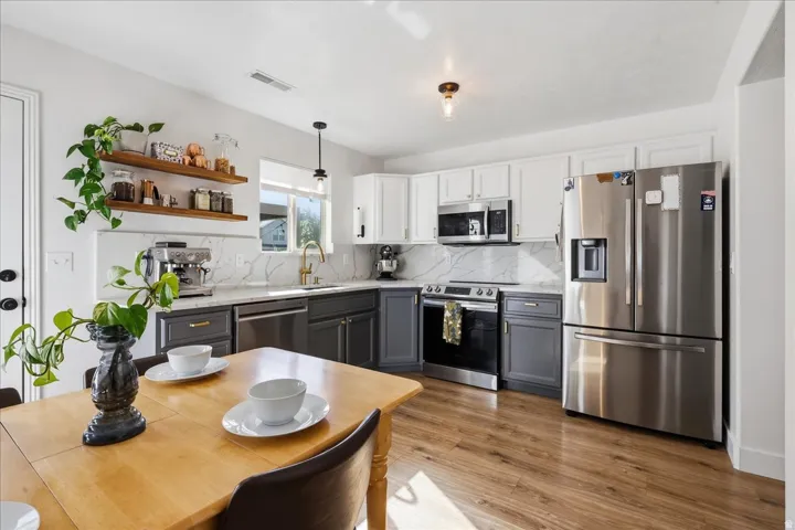 7458 S 1550 E, South Weber, Utah 84405