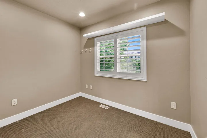 Open area that is flexible, can be a open office or meditation space