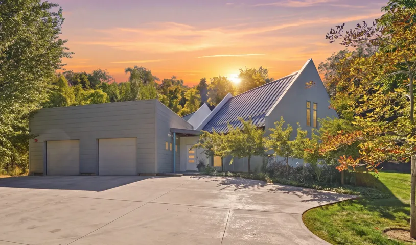 498 E 300 S, Logan, Utah 84321