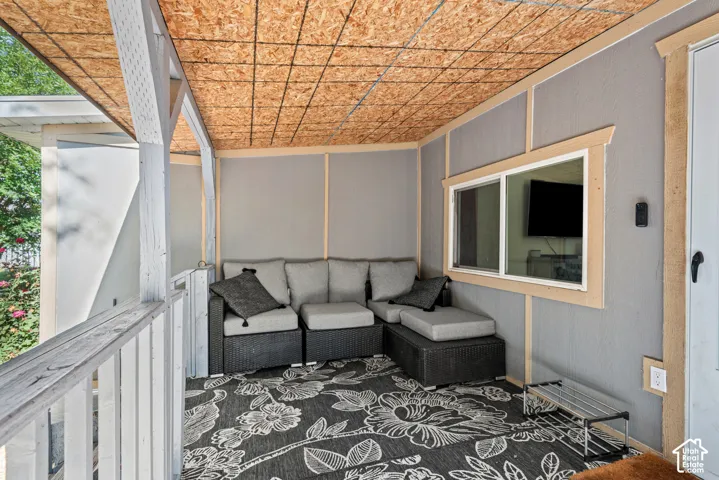 Covered front porch with plenty of space