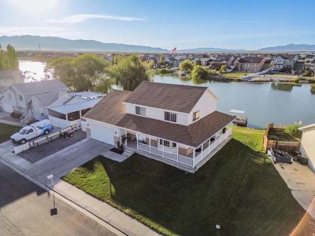 Beautiful east facing two story house on the lake