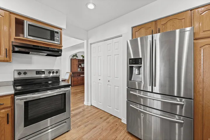 All appliances are included