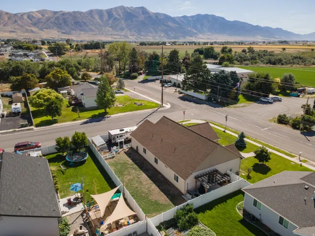 Mountain backdrop with a residential setting