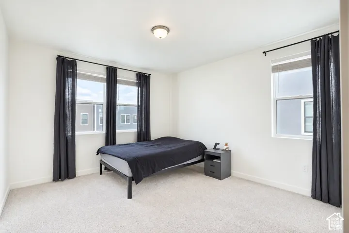 Large primary bedroom
