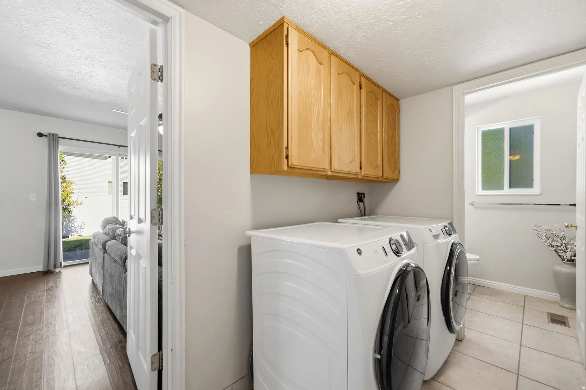 Convenient laundry area as you come in from the garage.