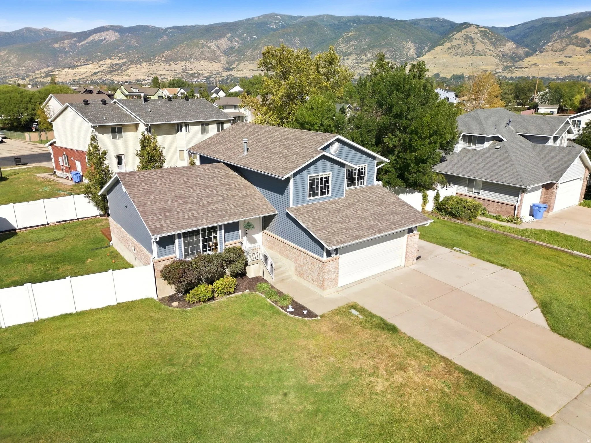 Wonderful West Bountiful neighborhood with a welcoming, established feel.