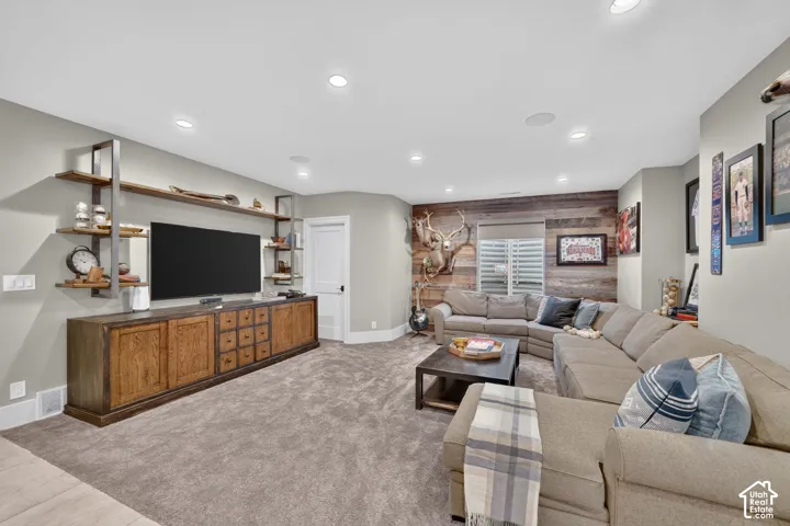 1931 E 5685 S, Holladay, Utah 84121