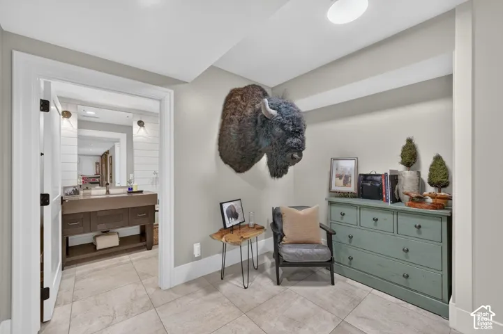 1931 E 5685 S, Holladay, Utah 84121