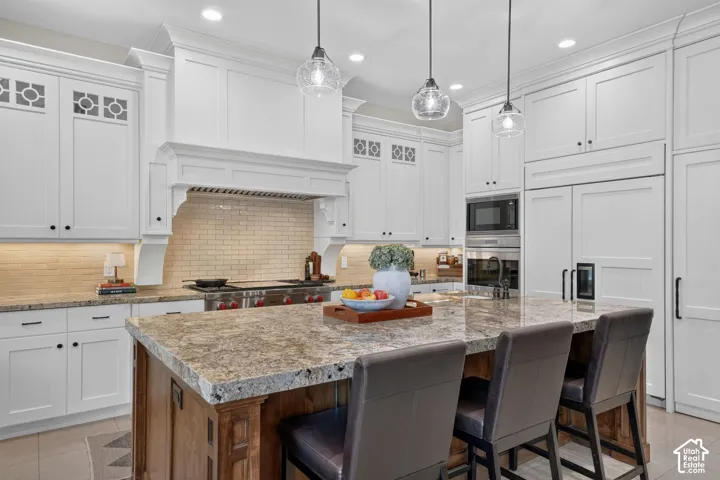 1931 E 5685 S, Holladay, Utah 84121