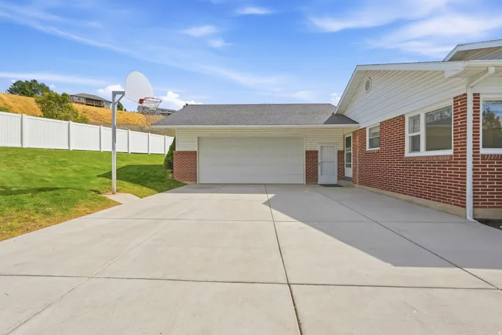 98 E 400 S, Providence, Utah 84332
