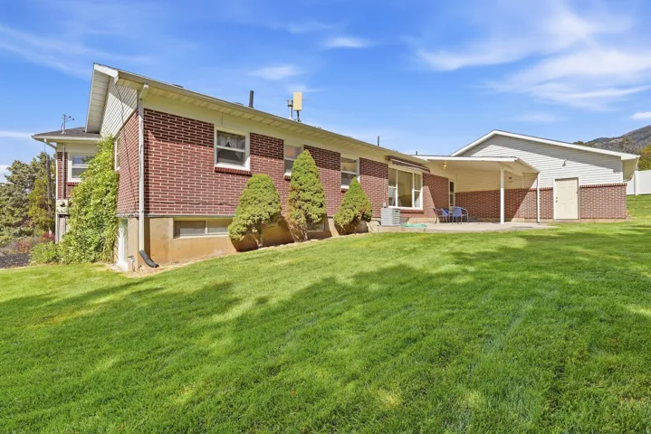 98 E 400 S, Providence, Utah 84332