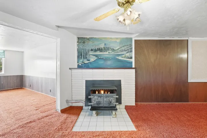 98 E 400 S, Providence, Utah 84332