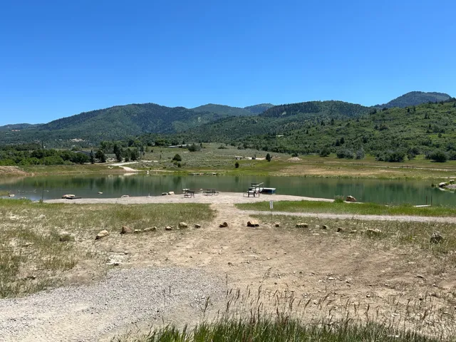 Community Pond - paddle board, swim, kayak and play!