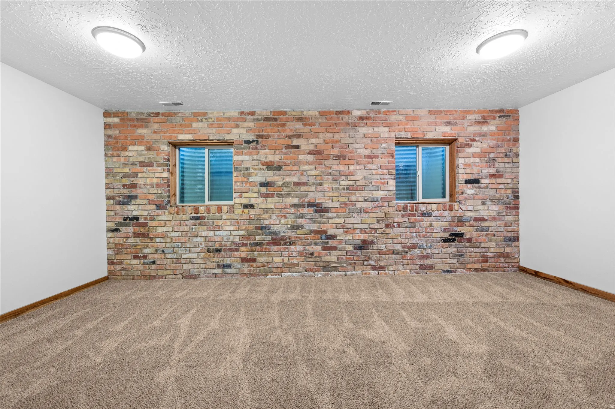 Huge Bedroom 5
