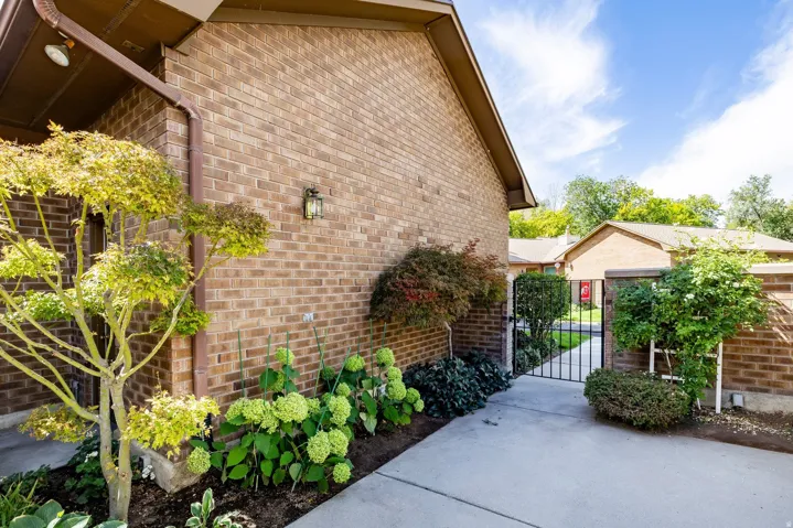 6217 S 1050 E, Salt Lake City, Utah 84121