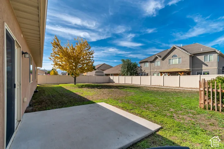 2048 W 400 S, Lehi, Utah 84043