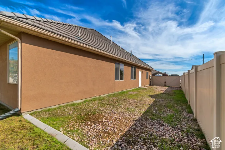 2048 W 400 S, Lehi, Utah 84043