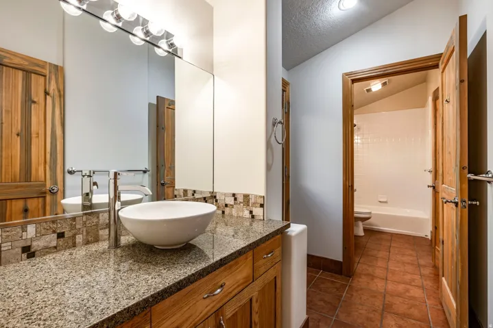 5910 S Whitewater Cir, Holladay, Utah 84121