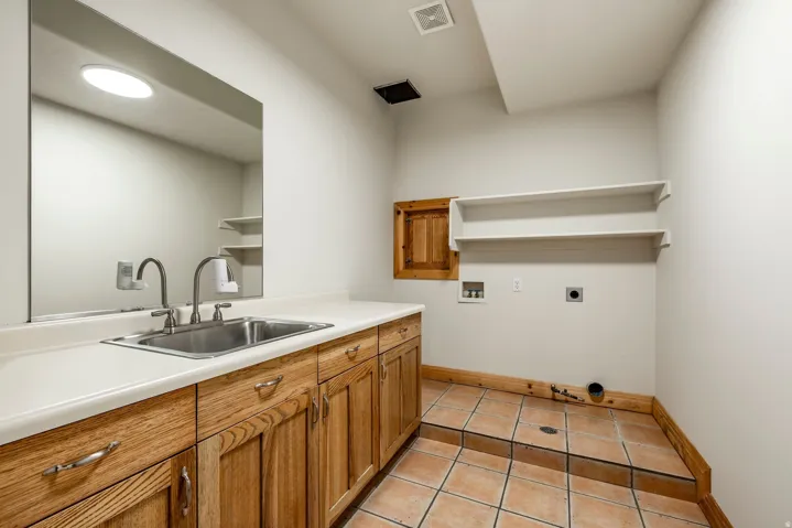 5910 S Whitewater Cir, Holladay, Utah 84121