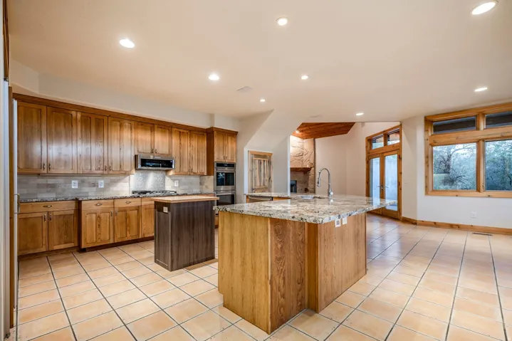 5910 S Whitewater Cir, Holladay, Utah 84121