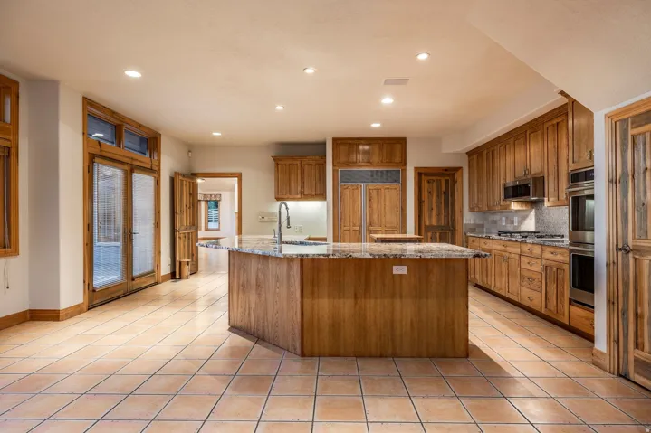 5910 S Whitewater Cir, Holladay, Utah 84121