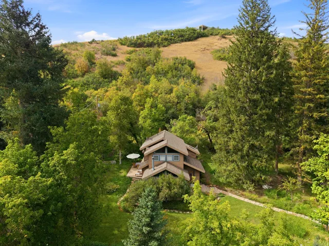 6265 E Emigration Rd, Salt Lake City, Utah 84108