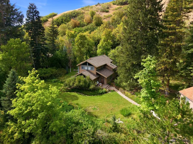 6265 E Emigration Rd, Salt Lake City, Utah 84108